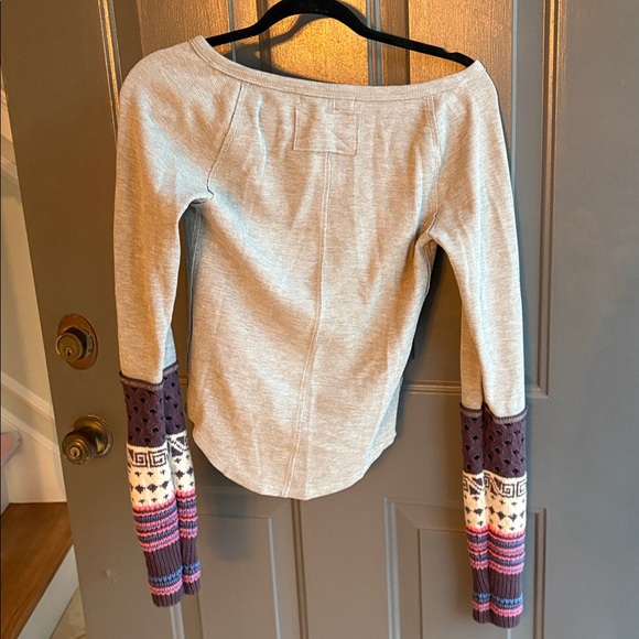 Free People Gray Long Sleeve Top with Colorful Patterned Sleeves - Picture 3 of 4